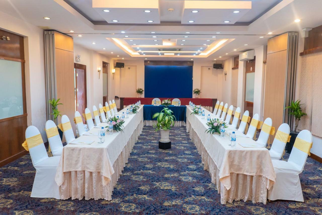 Khách sạn Oscar Saigon 4*